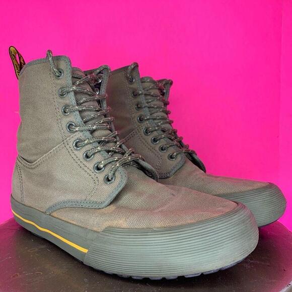 Dr. Martens Winsted Waxy Canvas Green Lace Up Boot Sz 7 - Picture 1 of 8